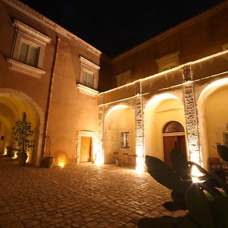 Palazzo Gambuzza Aparthotel Ispica Εξωτερικό φωτογραφία
