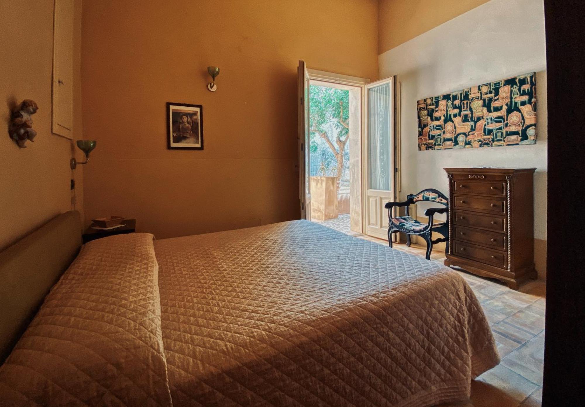 Palazzo Gambuzza Aparthotel Ispica Δωμάτιο φωτογραφία
