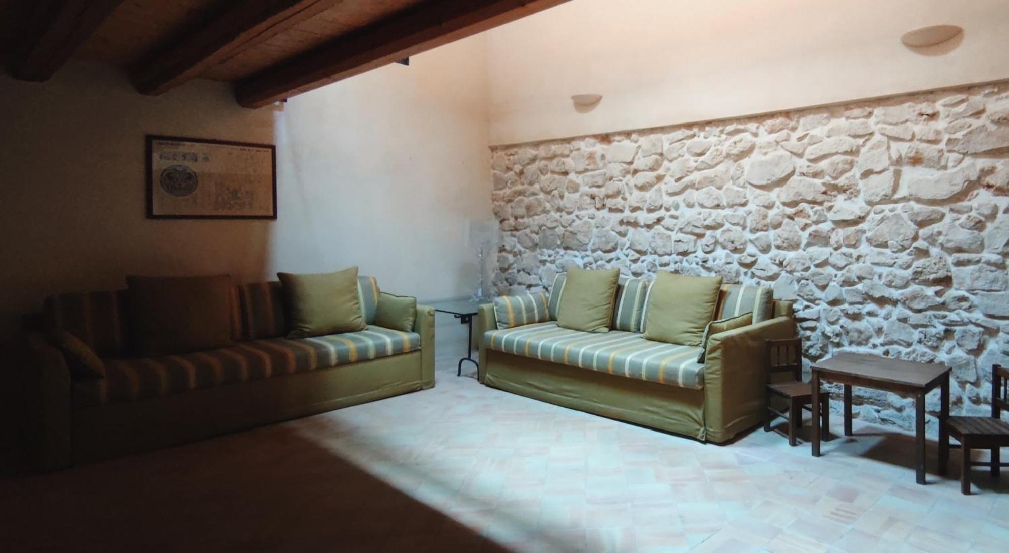 Palazzo Gambuzza Aparthotel Ispica Δωμάτιο φωτογραφία
